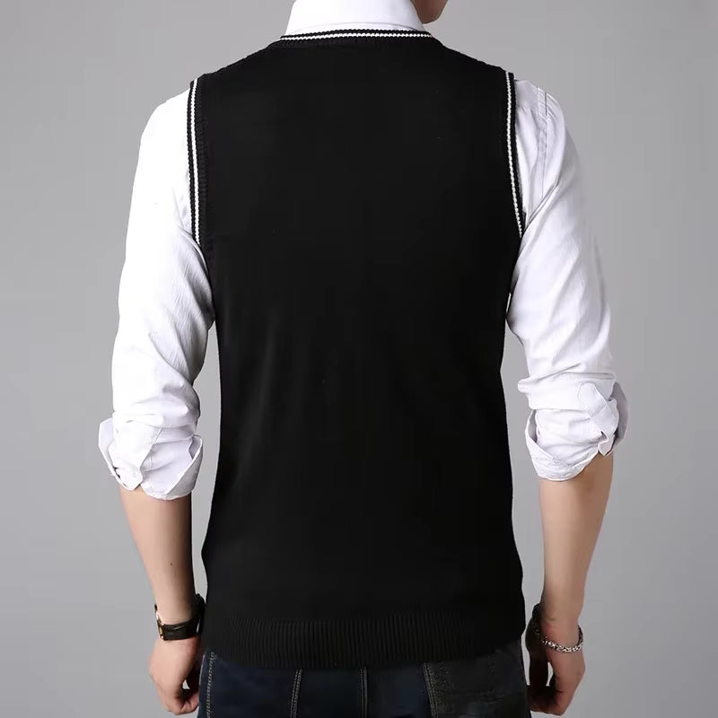 Men Clothes 2025 Autumn Winter New Classic Slim Sweaters V-Neck Sleeveless Sweater Mens Knitwear Sweater Vest for Men